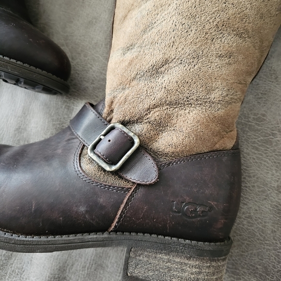 UGG Chancery Bomber Stout Brown Leather Zipper Sheepskin Boots - Picture 3 of 9